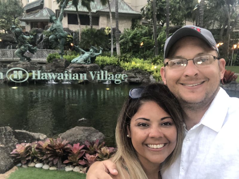Couples Picture in Hawaii