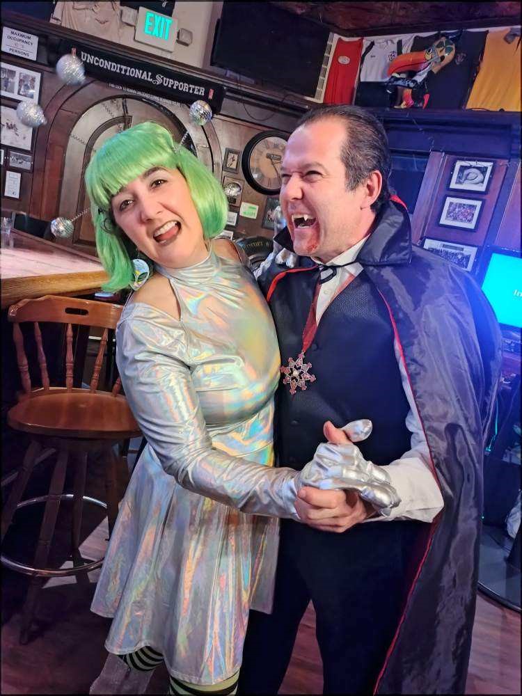 Alien & Dracula