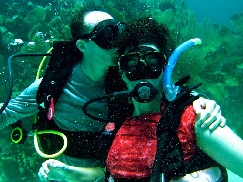 Scuba Diving in Honduras